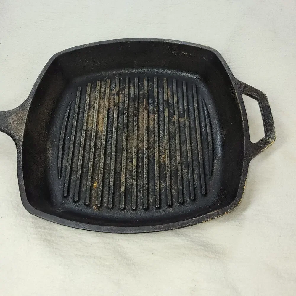 Lodge Pan Cast Iron Square Grill Pans 10 1/2” & Handle USA 289X Kitchen L8SGP